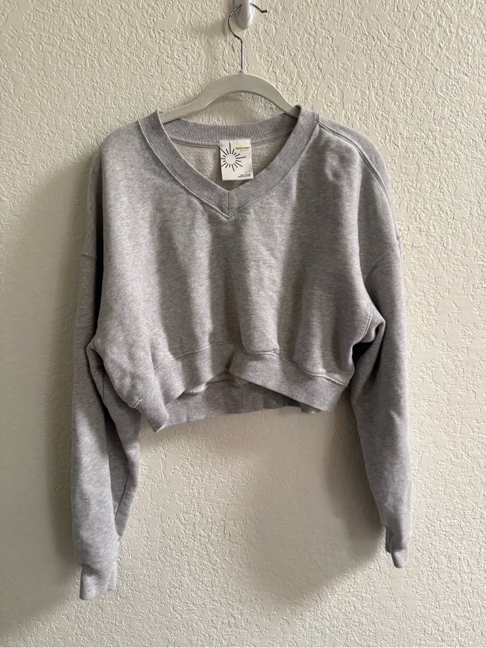 Offline by Aerie Cropped V-Neck Sweatshirt - Light Gray